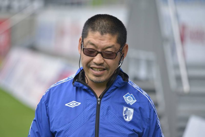 Tom, "ballen er rund"